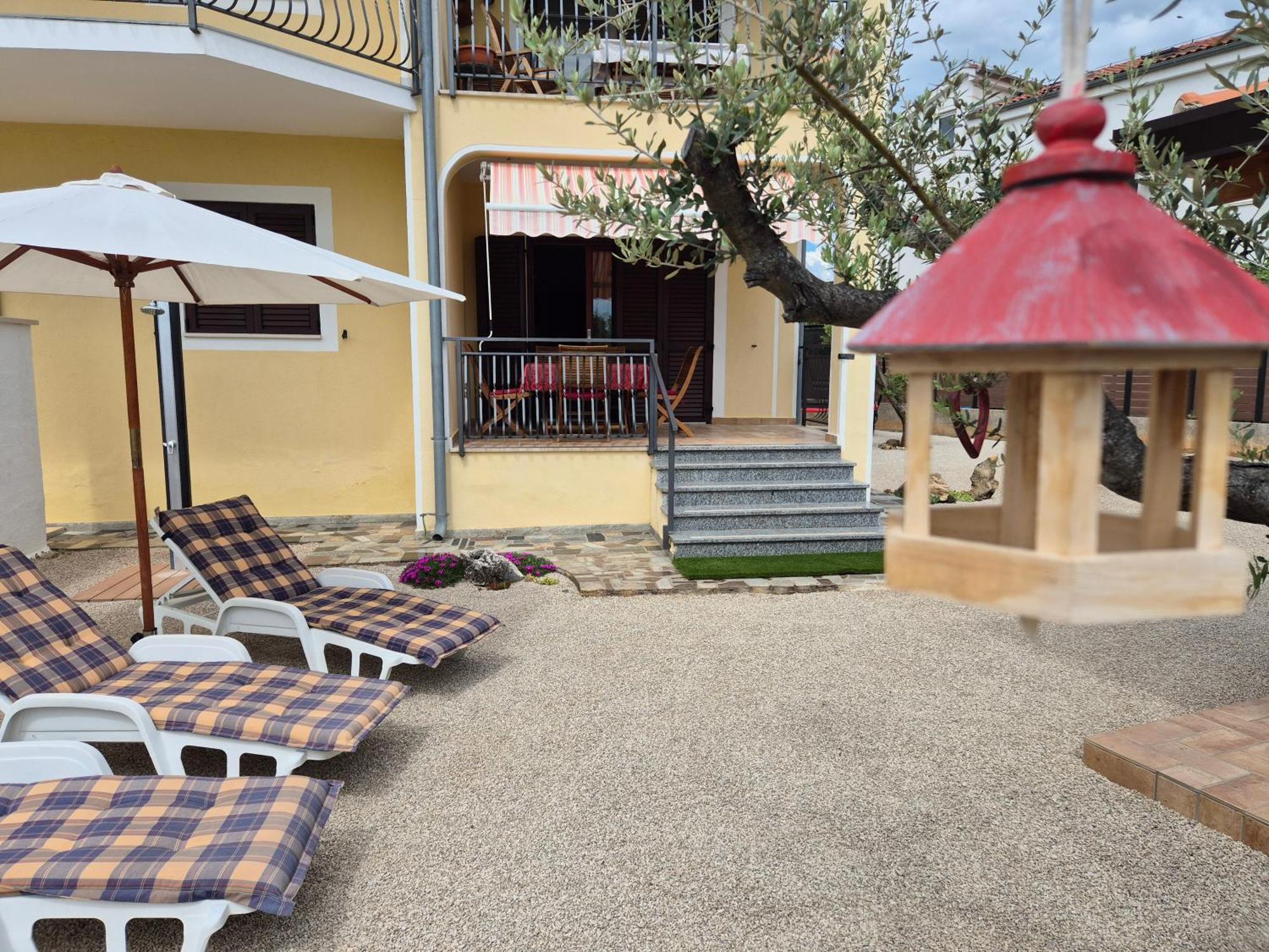 Apartment Vinja Poreč - ground floor - garden Buitenkant foto