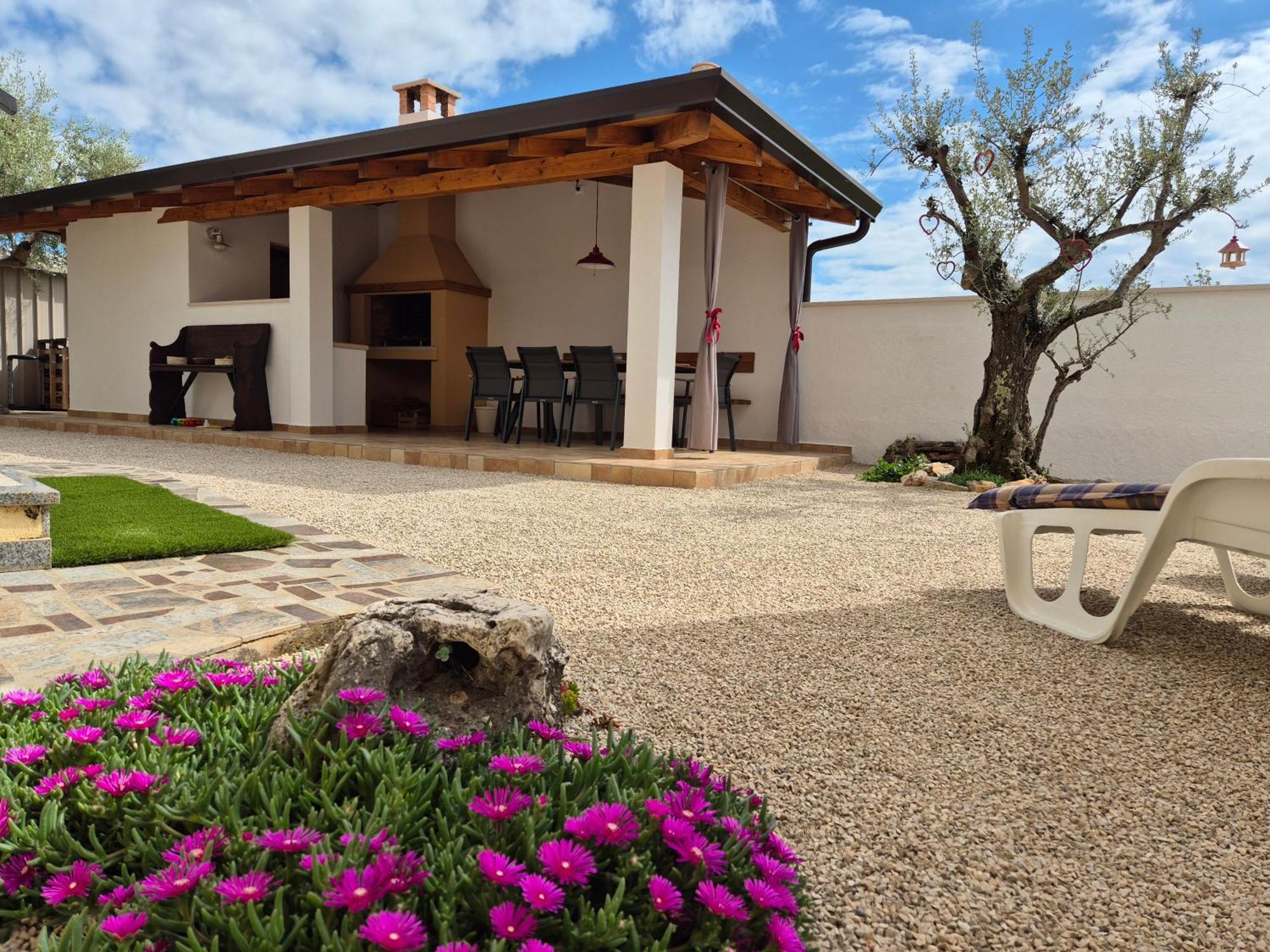 Apartment Vinja Poreč - ground floor - garden Buitenkant foto